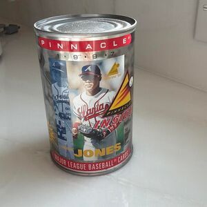 NEW Pinnacle 1997 Andruw Jones Inside MLB Trading Cards in Can 10 pack